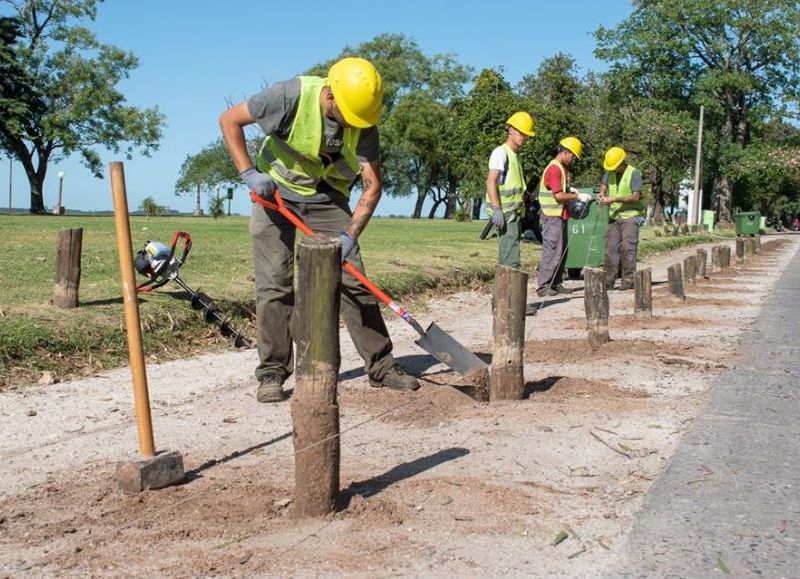 Cuadrilla en plena labor.