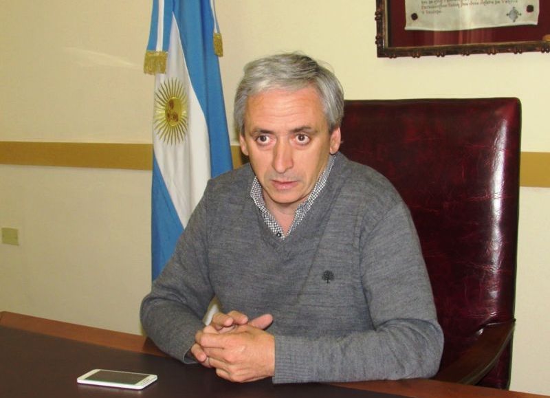"Tenemos muchísimas falencias en lo que son los servicios básicos", afirmó el jefe comunal.