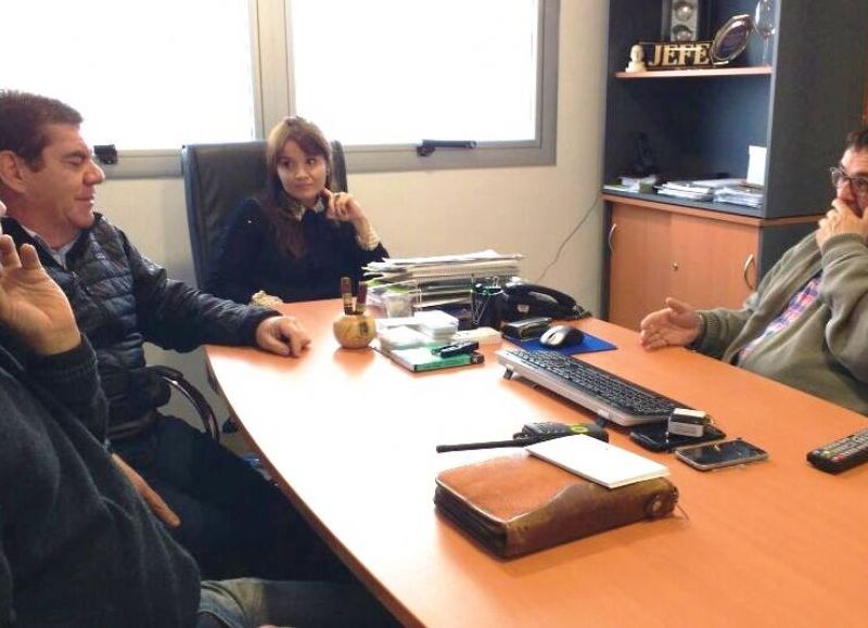 Montenegro, Ferrante y Nivio, dialogan con el secetario de Seguridad Ciudadana, Santiago Muscarello.