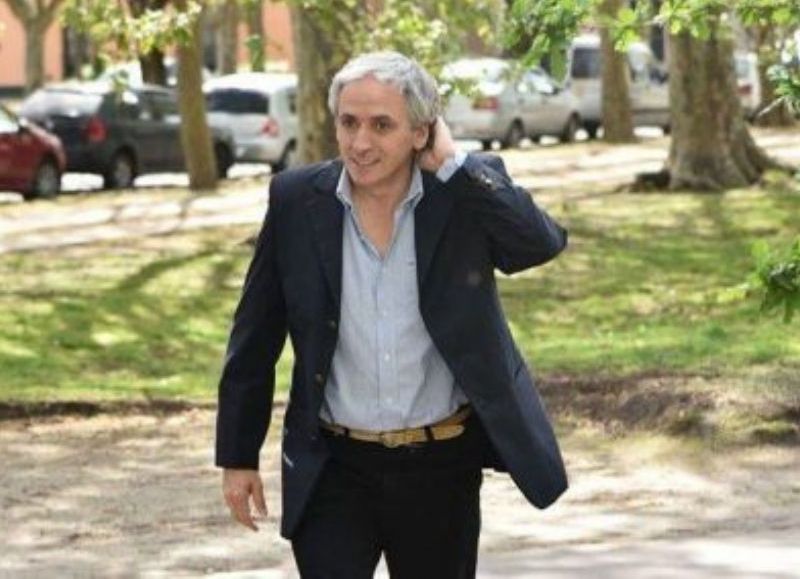 El intendente Javier Gastón va por su reelección.