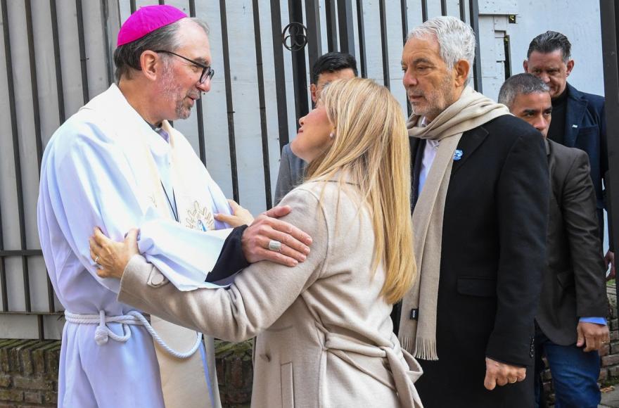 Magario participó del tradicional Tedeum por el 25 de mayo en la Catedral de La Plata.