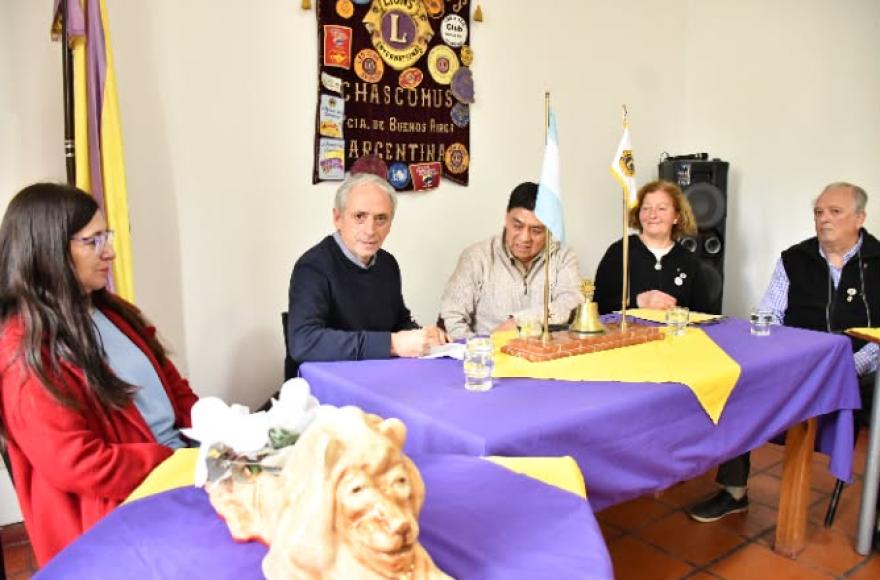 El material, entregado inicialmente en comodato, quedó formalmente destinado al Centro Oftalmológico del Hospital Municipal “San Vicente de Paul”.