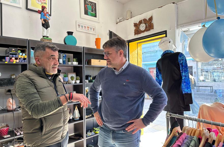 La obra, financiada íntegramente con recursos municipales, reabrió la primera cuadra.
