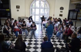 Reunión para coordinar las "vueltas olímpicas" de fin de curso