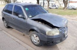 Choque en la esquina de Alvear y Escribano