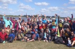 Exitosa travesía en kayak a través de las lagunas encadenadas