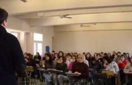 Citación a docentes para notificarse de expedientes