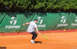 La Liga Regional de Tenis volvió a superar los cien inscriptos