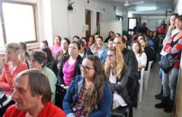 Capacitan a personal del Hospital