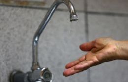 Nueva rotura de la macromalla deja muchos barrios sin agua