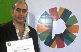 Felipe Giles distinguido por la Academia de Folklore