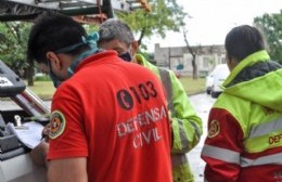 Una familia fue evacuada tras las lluvias del domingo