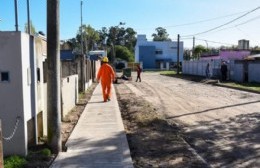 Finalizó la primera manzana con veredas en el barrio San Luis