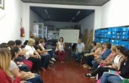 Comenzó el curso de Lenguaje de Señas