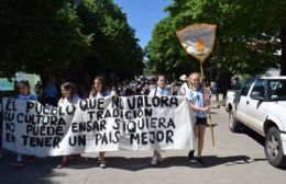 Alumnos de la Escuela Municipal N° 1 recorrerán las calles para celebrar el Día de la Tradición