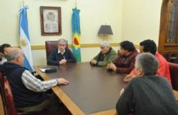 El municipio dará respuesta al reclamo de los transportistas escolares