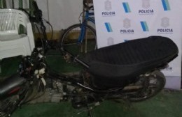 Secuestran en nuestra ciudad una moto que había sido robada en Lomas de Zamora