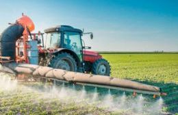 Agroquímicos: Productores se reúnen por inconvenientes para cumplir con la norma