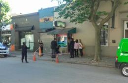 Violento robo al Bapro de calle Belgrano a plena luz del día