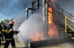 Incendio de una casilla de gas en el exterior de una vivienda