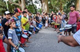 Encuentro de batucadas en la previa a los carnavales infantiles