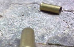 Un herido de bala y varios robos