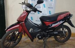 Recuperan moto robada