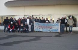 Continúa el conflicto en el parador de las medialunas más sobrevaloradas del país