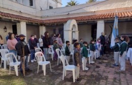 Los alumnos de la Escuela Municipal Nº 3 prometieron lealtad a la bandera