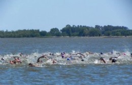 Exitosa competencia de aguas abiertas