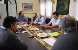 Empresas locales evalúan alternativas para el sistema mixto de pavimentación