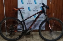 Robó una bici, fue captado por las cámaras y aunque recuperaron el rodado no detuvieron al autor del hecho