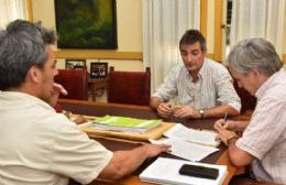 Se firmó el contrato para la explotación turística del Castillo de la Amistad