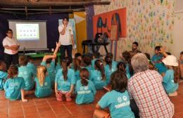 Charla sobre seguridad vial en la colonia del Club Deportivo