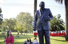 Acto en homenaje a Raúl Alfonsín