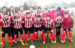 Atlético se quedó con la primera final