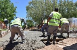 Comenzó el hormigonado de calle Perú