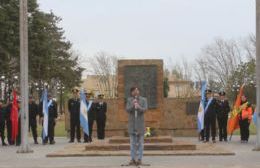 Echarren encabezó la celebración por los 153 años de Castelli