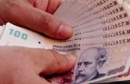 Le robaron la mochila, la encontró, pero sin la plata