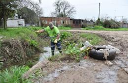 La limpieza de las zanjas es fundamental para la circulación del agua pluvial