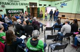 Gastón presidió la primera Mesa Distrital de Educación, Trabajo y Producción