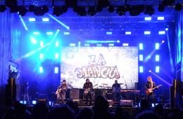 Chascomús vivió un multitudinario cierre de temporada con música y encuentro al aire libre