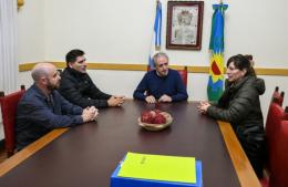 Se firmó el contrato con la empresa adjudicataria del Parador Lamadrid